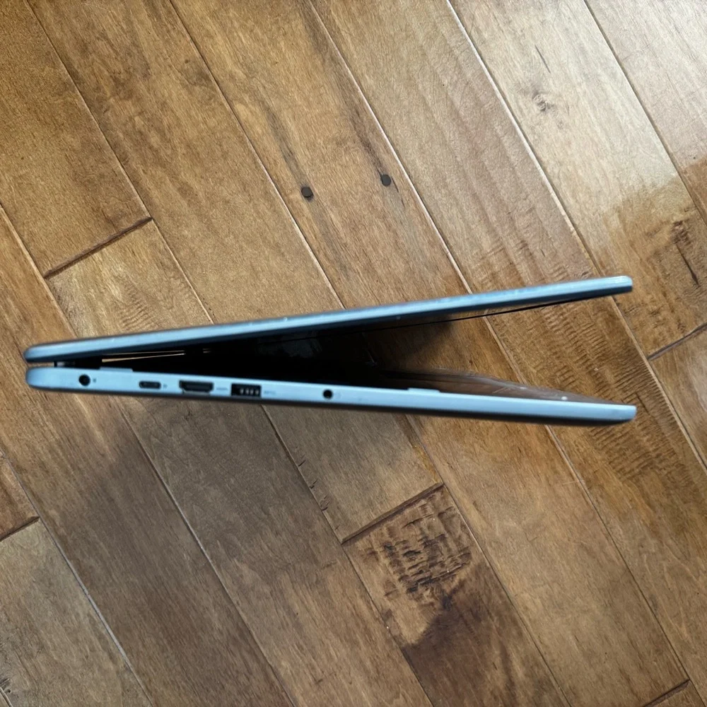 Dell Inspirion 17